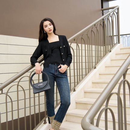 FOL416 - High-end fashion Cardigan sweater with stretchy fit and decorative stone buttons - Elzoria